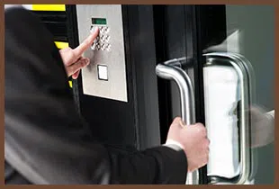 Miami Locksmith Store Miami, FL 305-507-0144 - 10-comm-lock